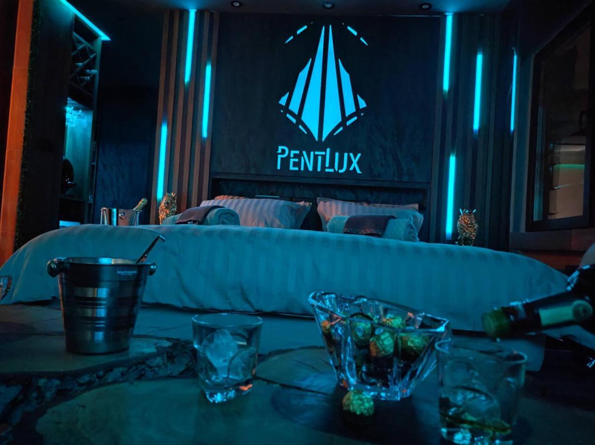 Pentlux - Spa Penthouse In The Heart Of Skopje Exteriör bild