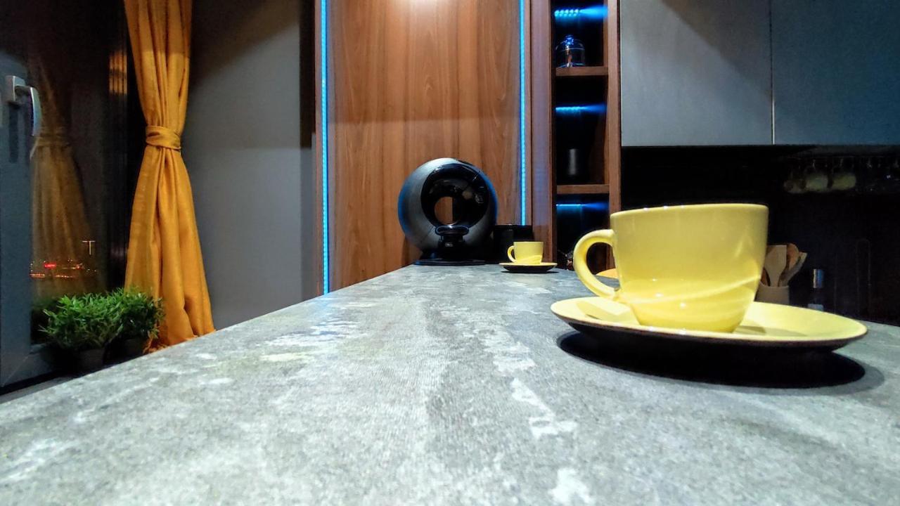 Pentlux - Spa Penthouse In The Heart Of Skopje Exteriör bild