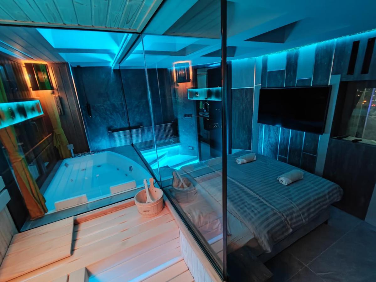 Pentlux - Spa Penthouse In The Heart Of Skopje Exteriör bild
